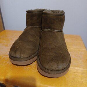 women's UGG Boots
